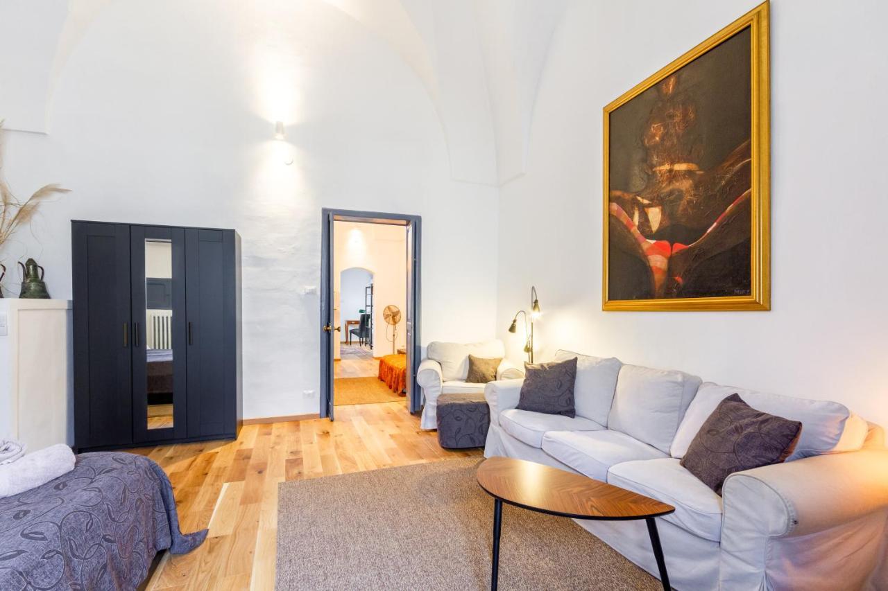 Lecce Center Charming Flat With Terrace Διαμέρισμα Εξωτερικό φωτογραφία